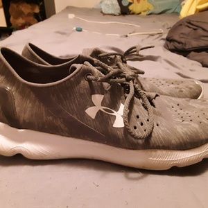 Under Armor Speedform Apollos